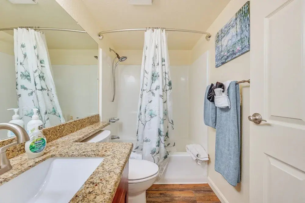 'the Painted Pony' Sedona Condo: Pool & Gym Access