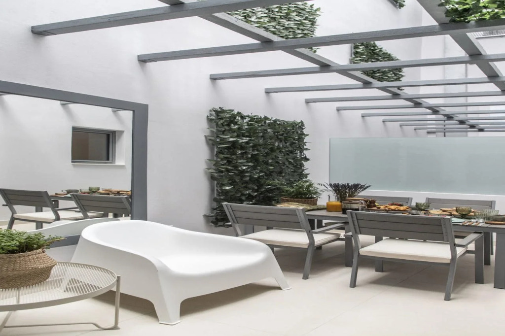 Gallery Suites & Residences Piraeus