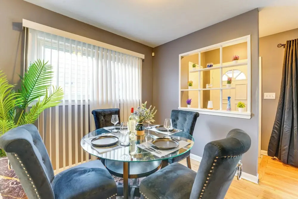 Game, Stay & Play: Family Home in Westland!