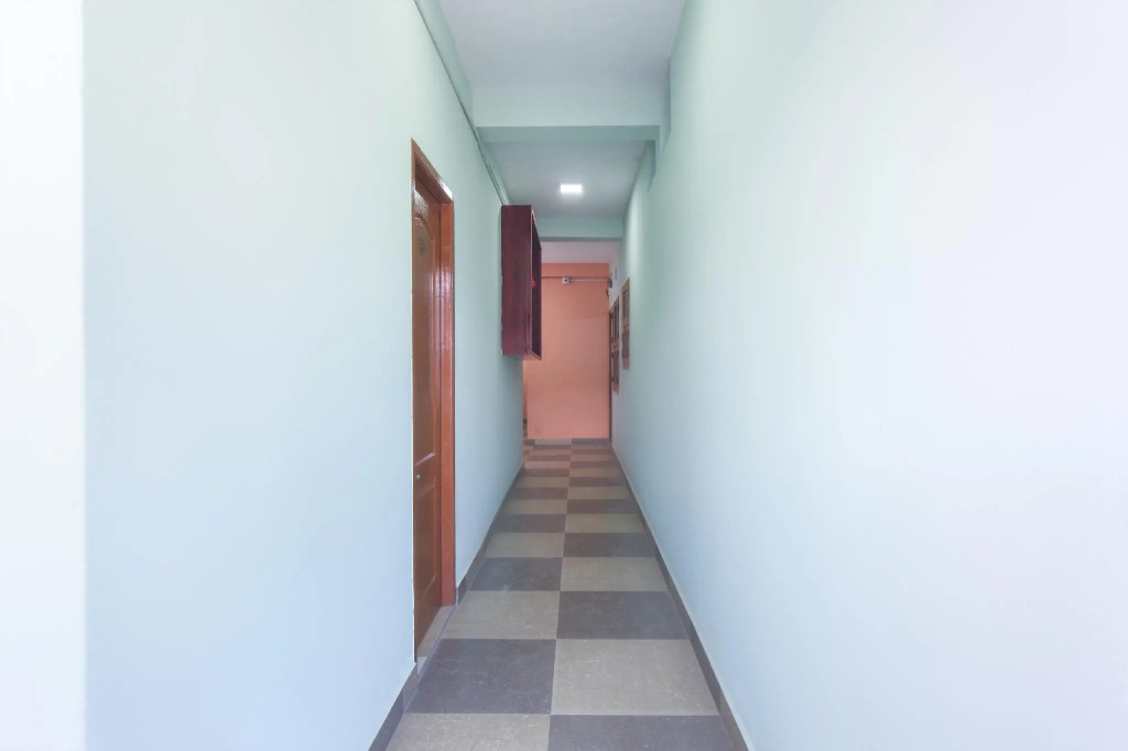 OYO 46874 Modern Guest House