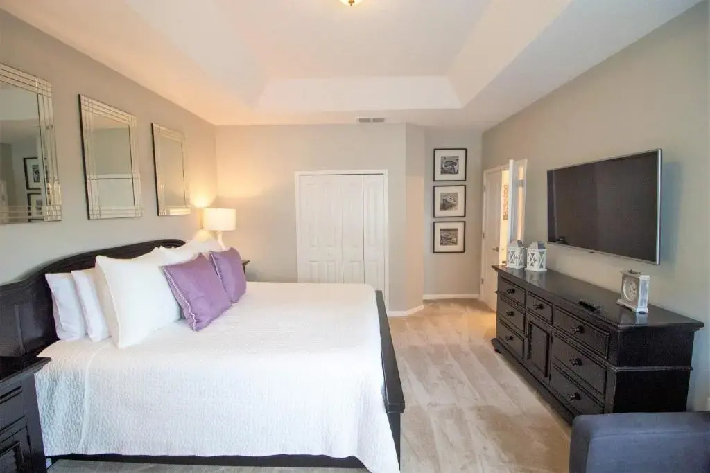 Sonoma Resort 6 Bedroom Vacation Home with Pool 1768