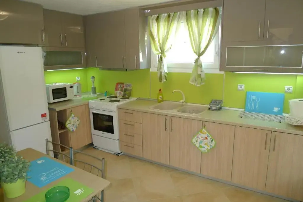 Excellent Villa