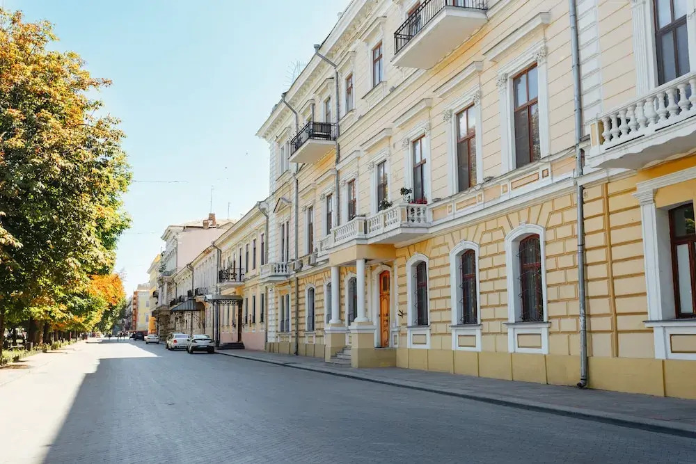 Апартаменты Royal, Приморский бул., 1