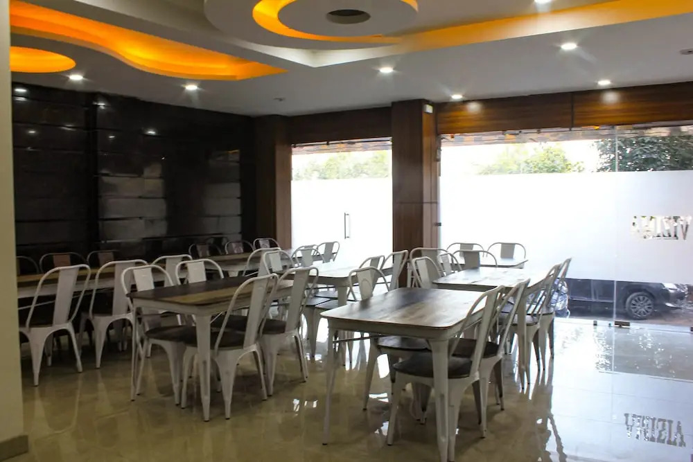 Hotel Vizima 62