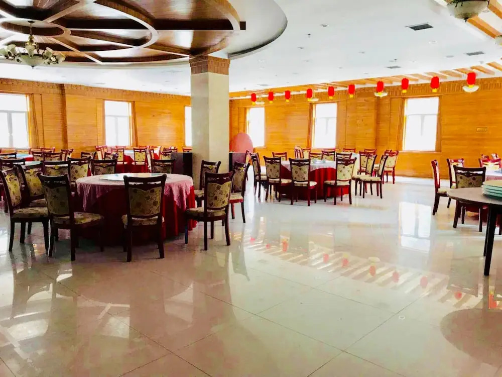 Ice 520 Hotel
