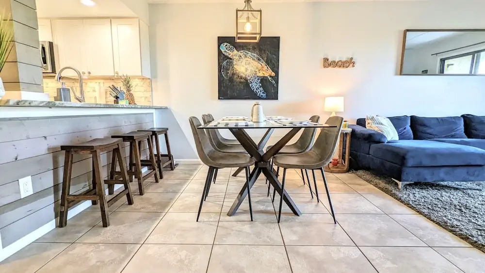 Cool Waves Oceanfront Retreat - St Augustine Beach 2 Pools 5 Hot Tubs! On the Beach