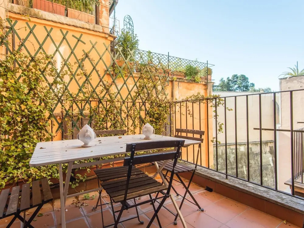 Barberini Enchanting Terrace Apartment