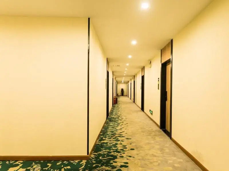 GreenTree Inn Express Wuxi Jiangyin Wanda Plaza Tongfu Road