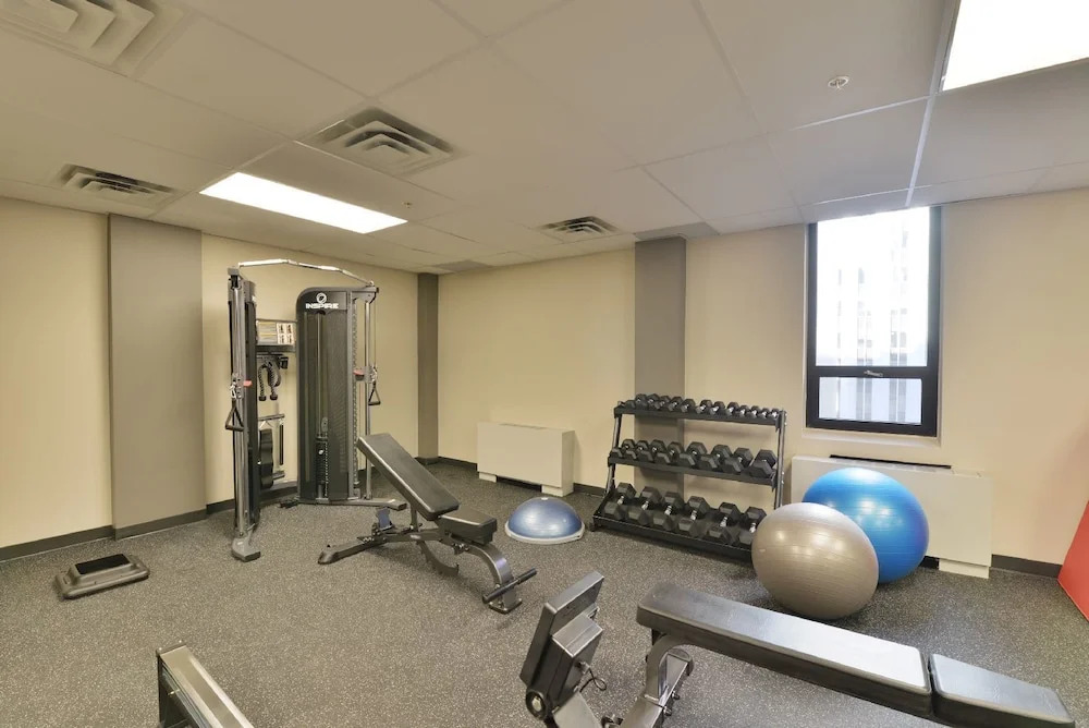 Lisgar Street Apartments by CorporateStays