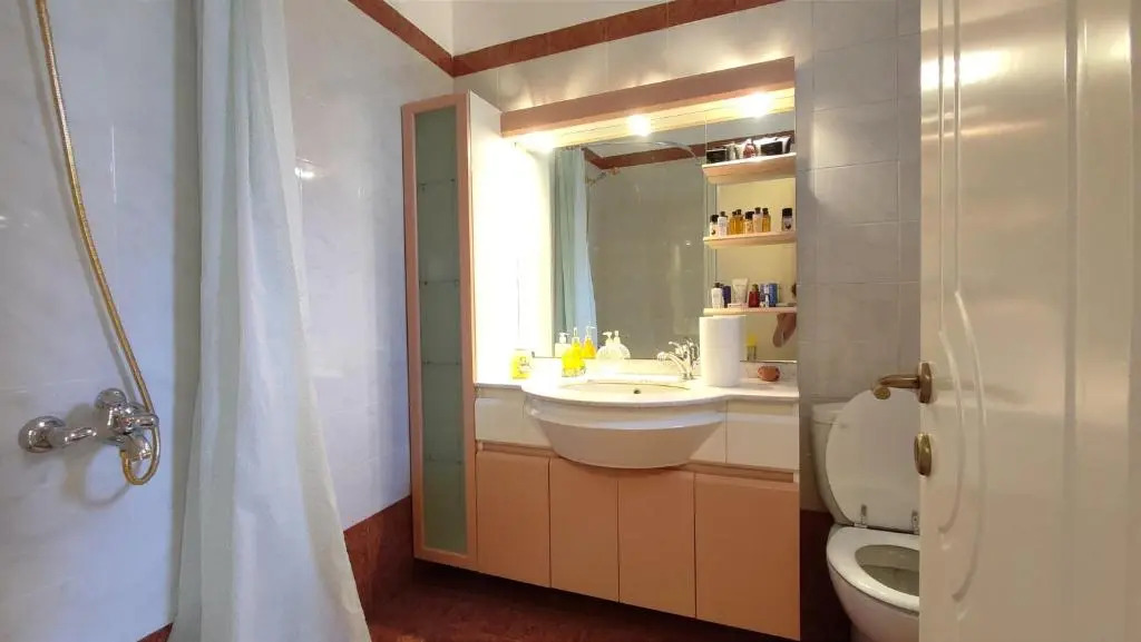 The Golden Guest House