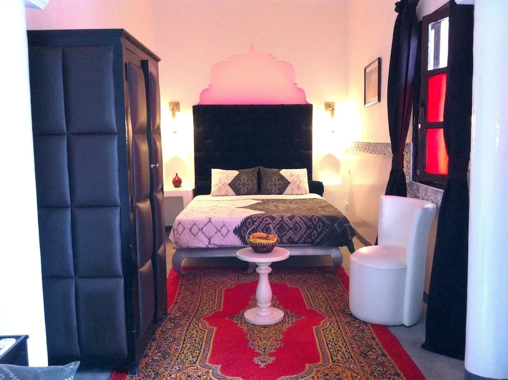 Villa With 8 Bedrooms in Marrakesh, With Indoor Pool, Furnished Terrac