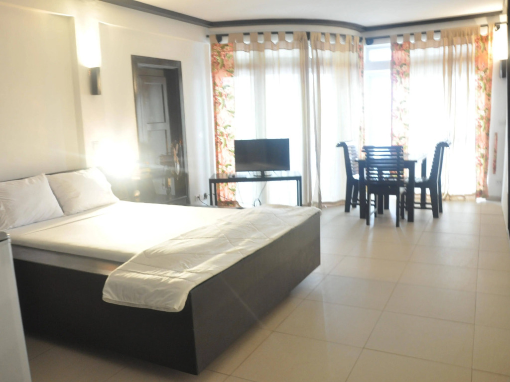 Blue Lagoon Villas