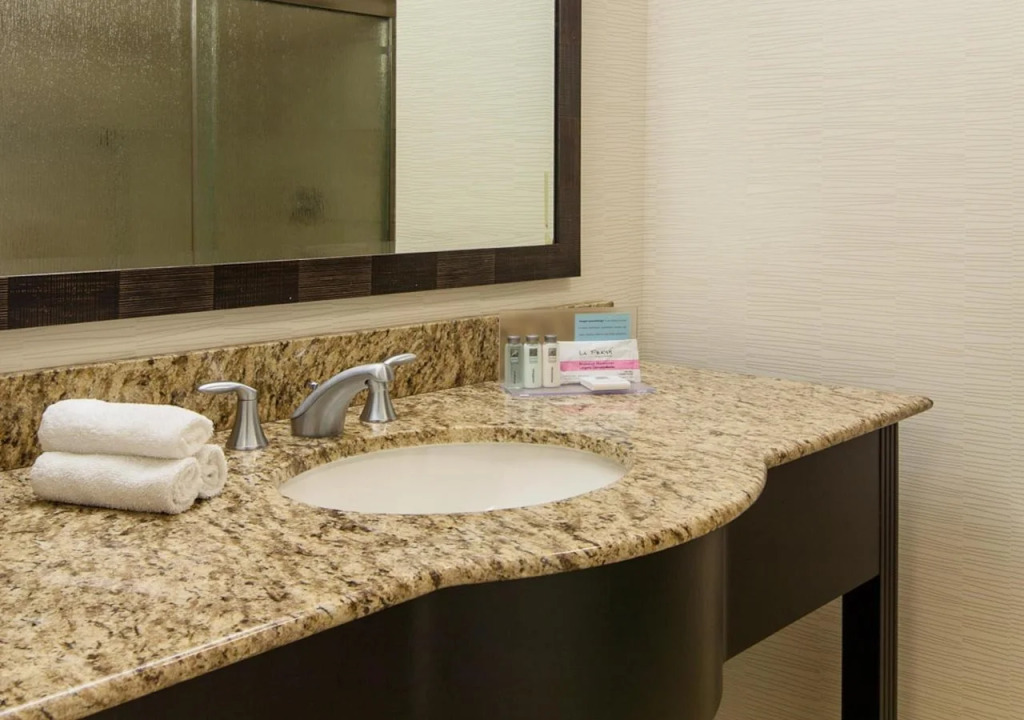 Hampton Inn & Suites Phoenix Chandler-Fashion Center AZ