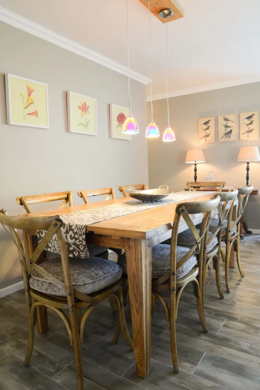 dk villas 1 Harbour View Hout Bay