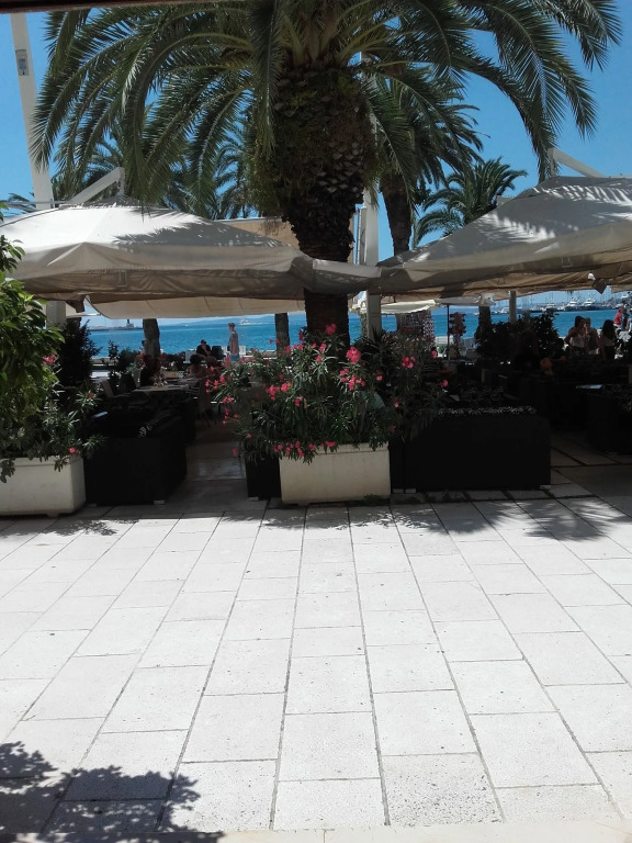Hotel Adriana
