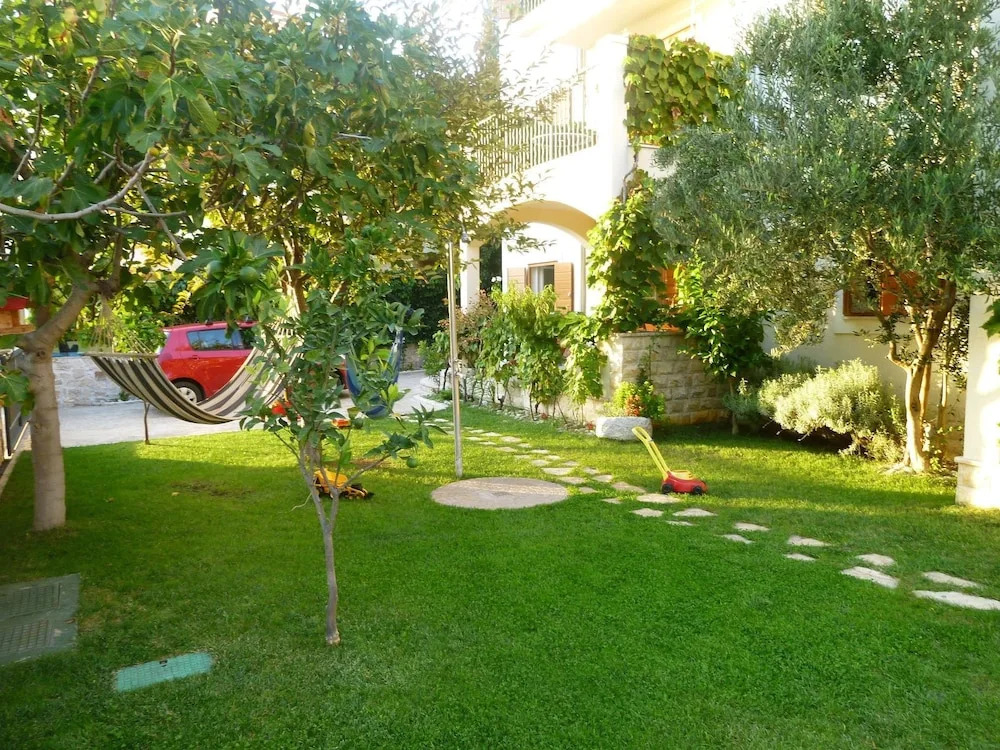Apartments Jelica