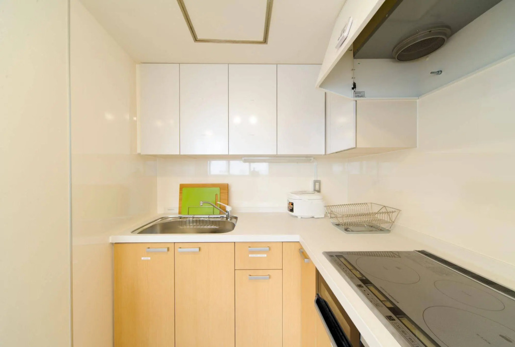 Oak Hostel Cabin