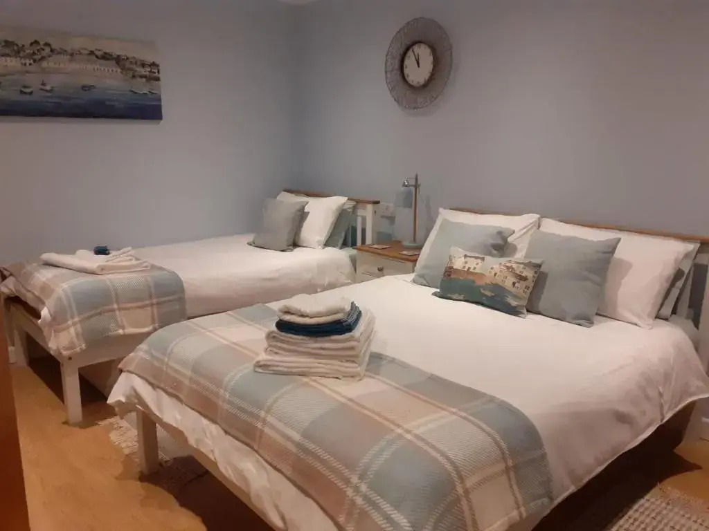 Coast 77 B&B
