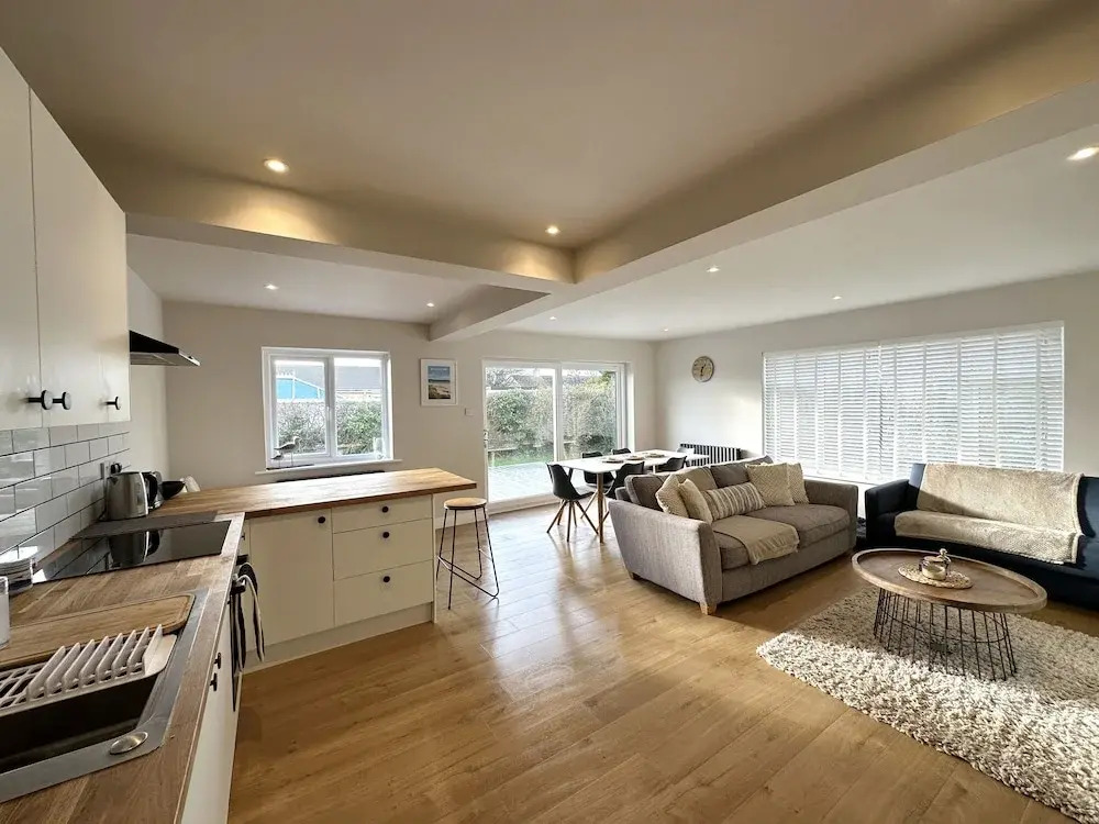 3-bed House in Llanfaelog, Near Rhosneigr