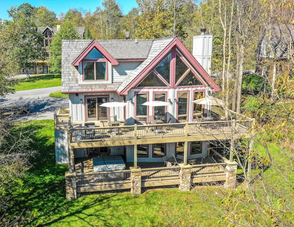 Wispering Heights 4 Bedroom House
