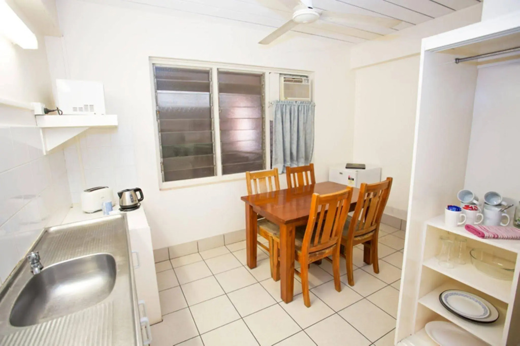 HiWay Inn Motel