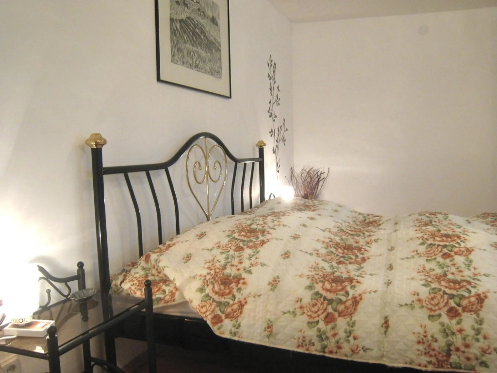 Moselle-view Apartment in Wehlen with Garden and Terrace
