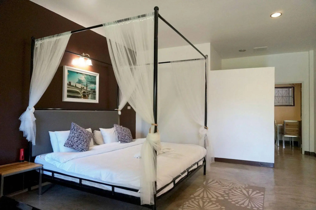 N P House Hua Hin