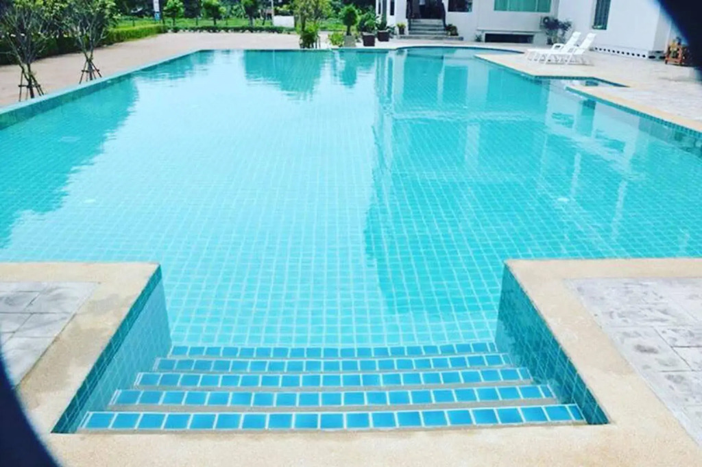 Southgate Residence Hotel - SHA Certified