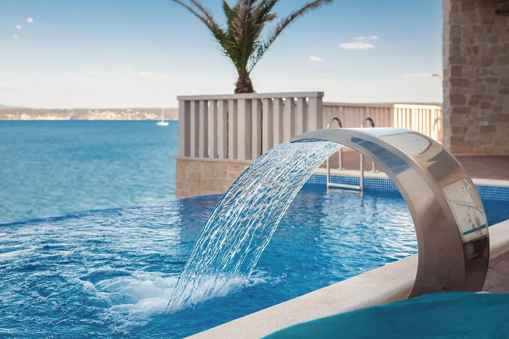 Luxury at Villa Cama - Your dream vacation Rental