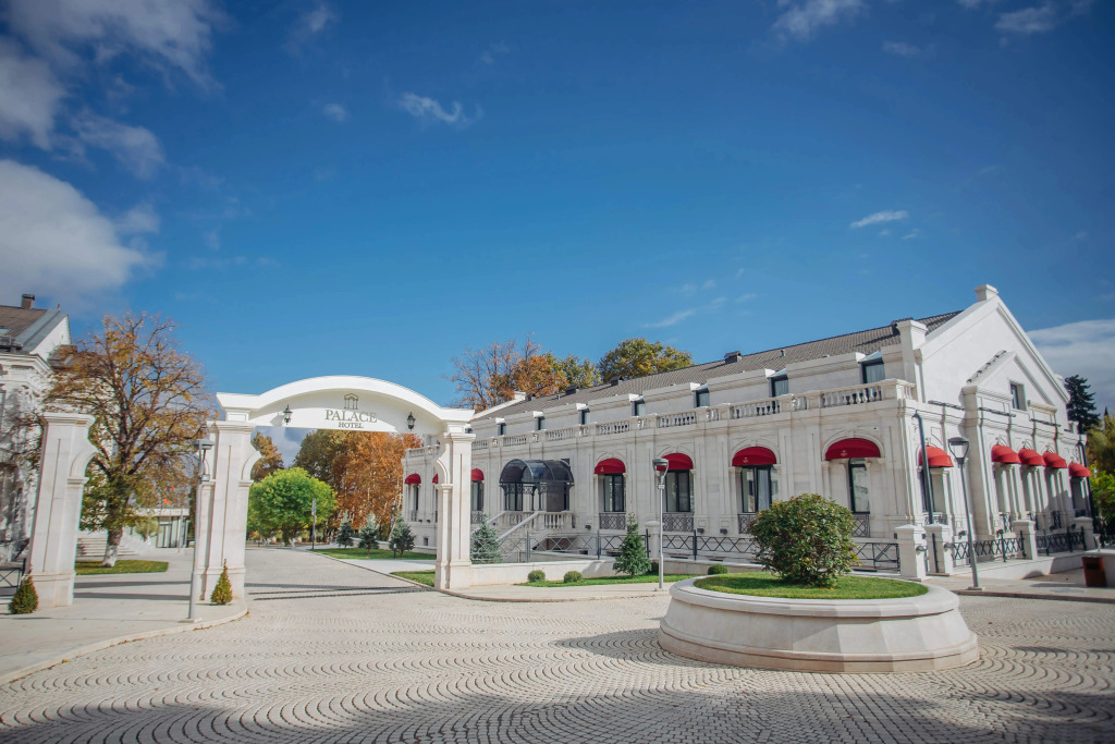 Palace Hotel