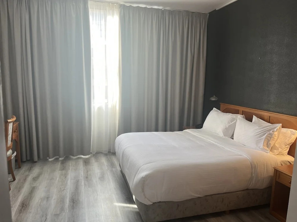 El Sheikh Suites Hotel