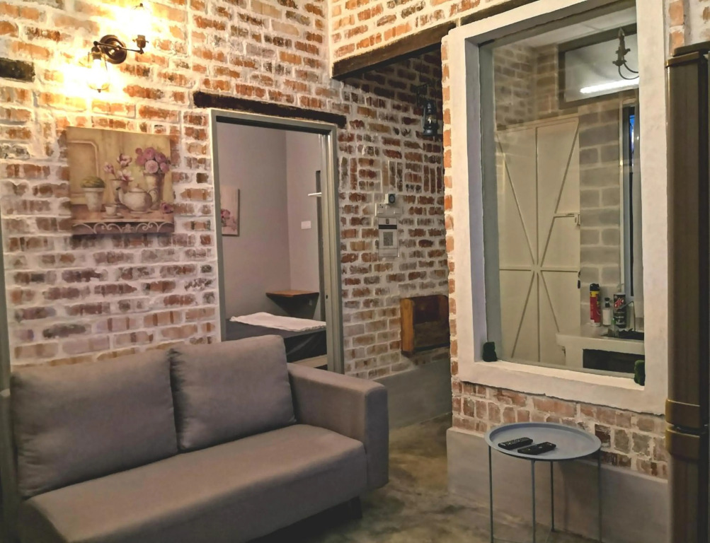 H&T Vintage Decor Homestay