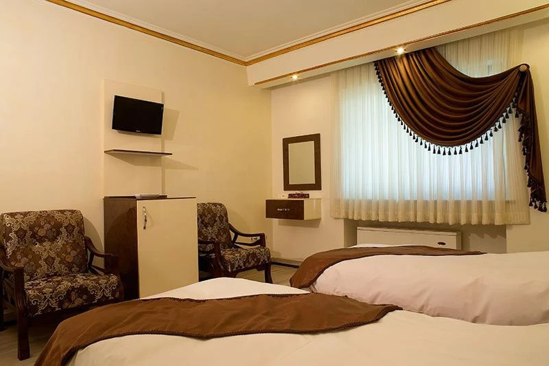 Hally Hotel