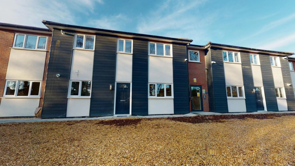 Spacious 2 Bedroom Corporate Apartment by Srk Serviced Accommodation