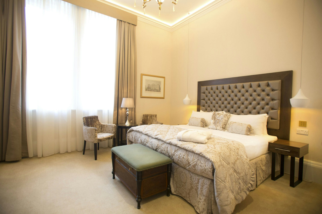The Lansbury Heritage Hotel and Spa By Sunday - Canary Wharf London