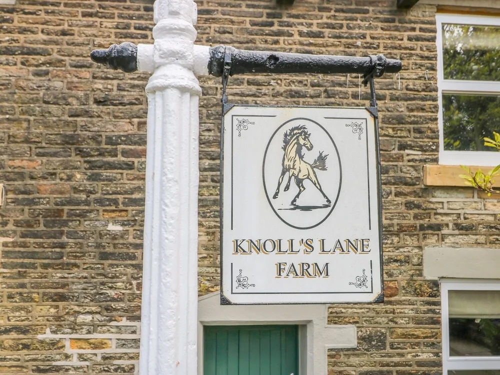 Knolls Farm Cottage