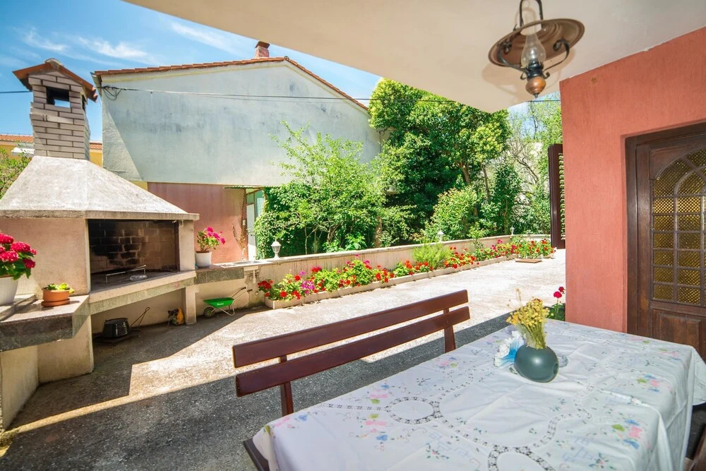 Villa Rose 2