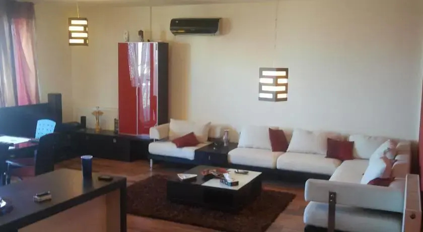 Luchian Apartment