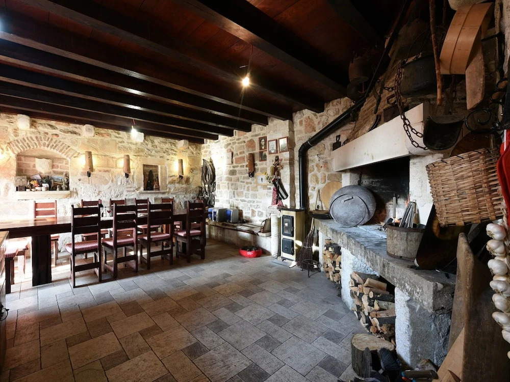 Spacious Apartment in Zadar With Private Terrace