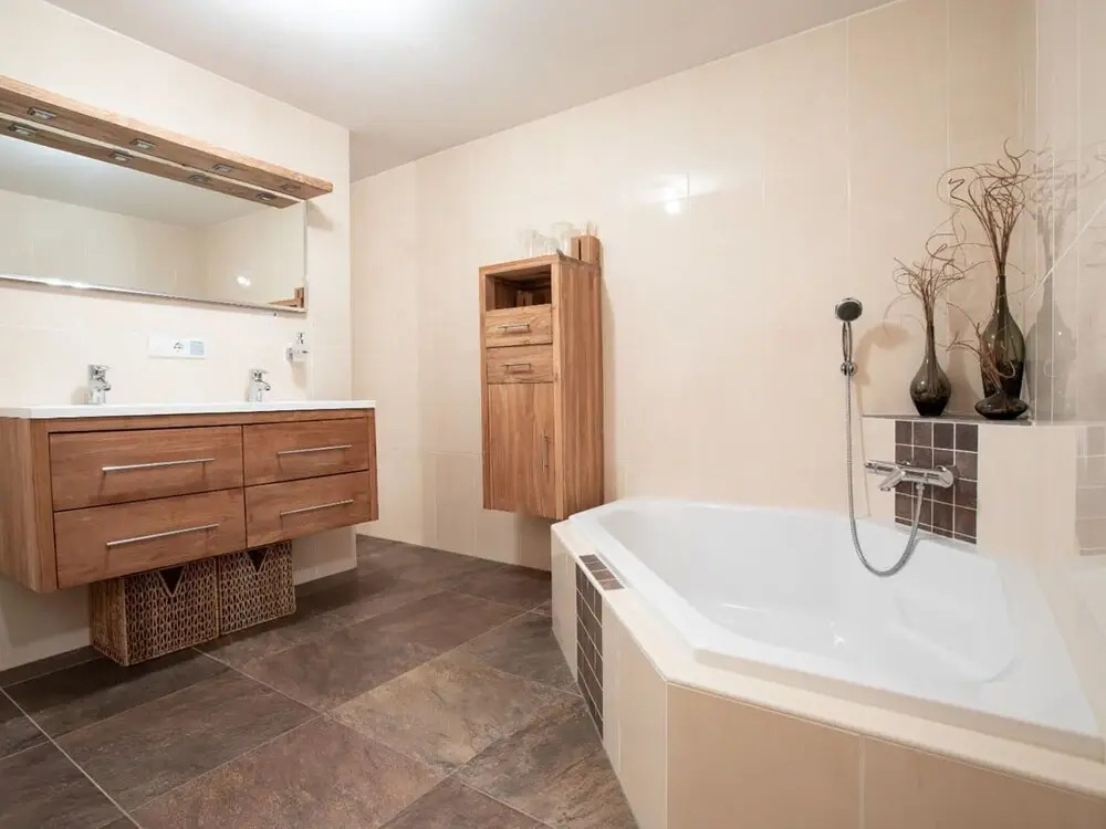 Chalet Hochkrimml With Sauna on the ski Slope