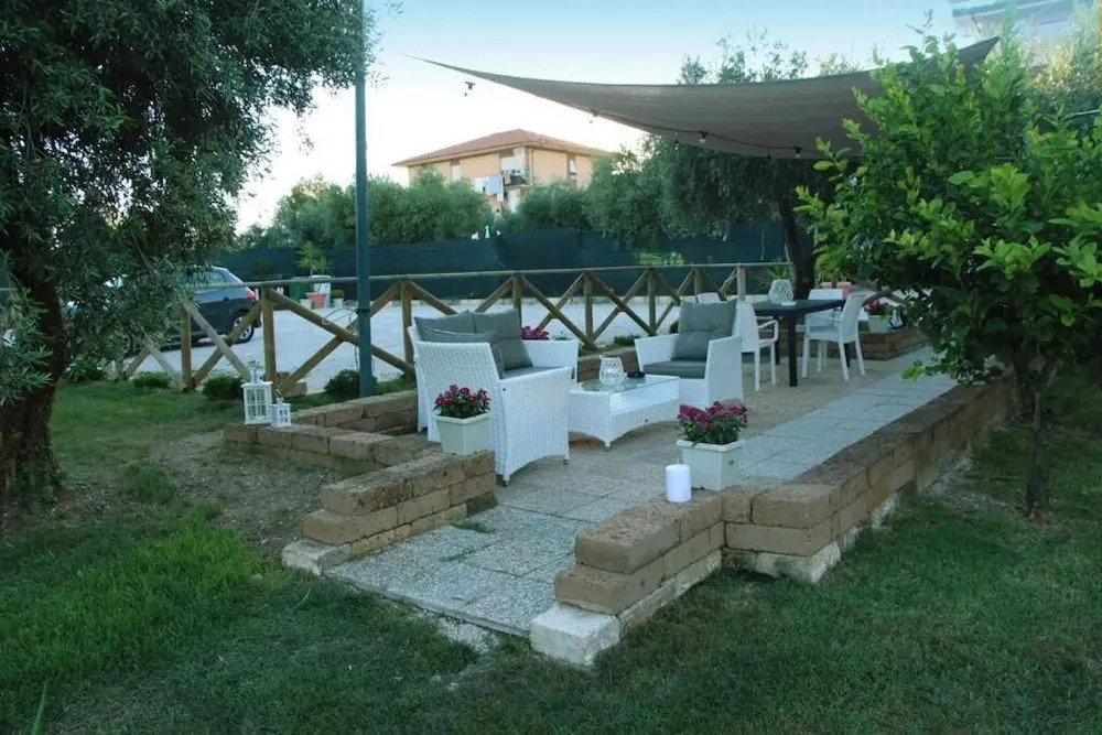 Pensione Degli Ulivi Da Jallore'