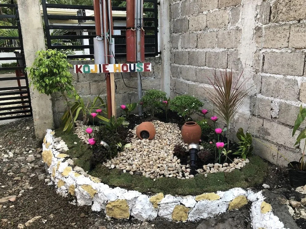 Kojie Guest House