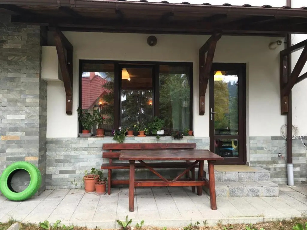Kalmia Studio
