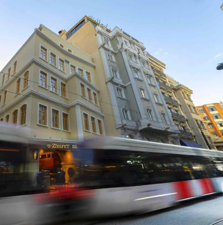 Hotel Brako
