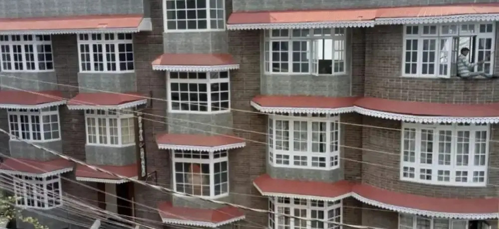 Hotel O-live Grand Darjeeling