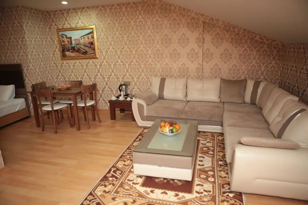 Emirtimes Hotel