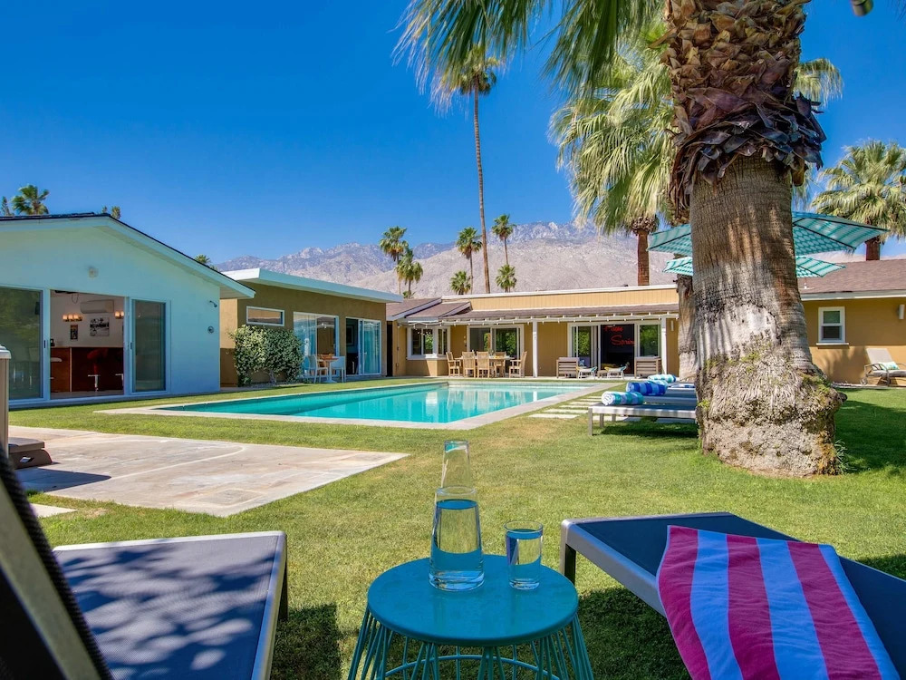 Modern Pura Vida Holiday home 4