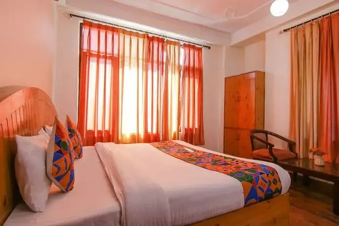 FabHotel Baragarh Regency