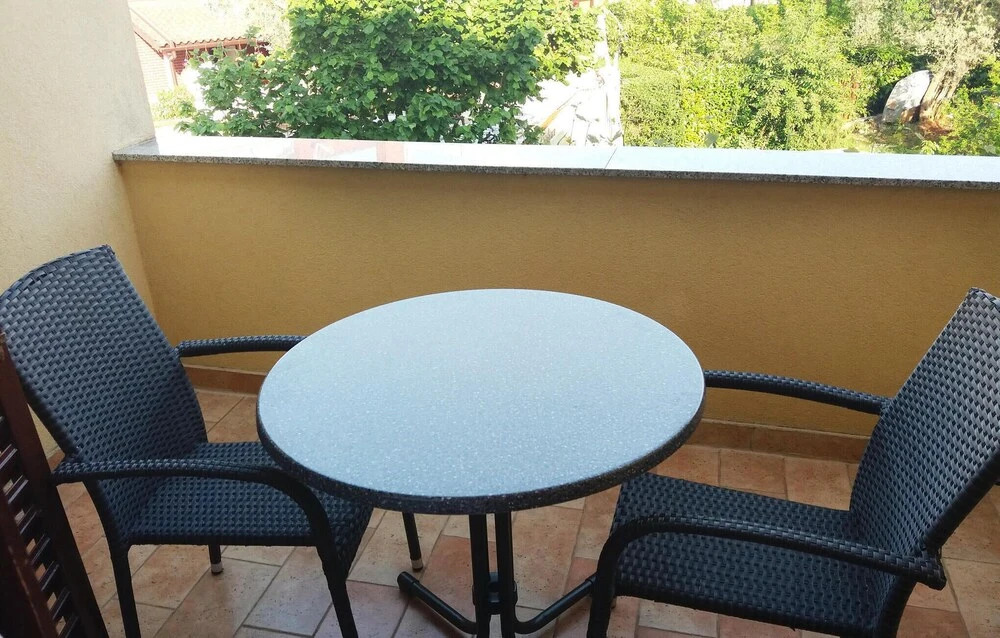 Stunning Apartment in Fazana With Wifi and 3 Bedrooms