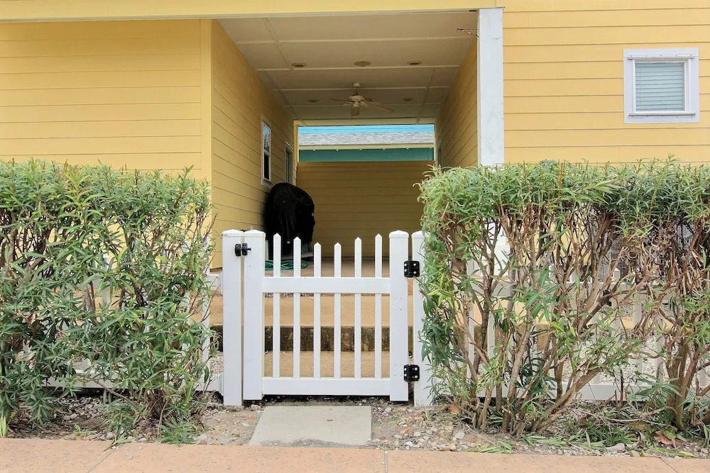 Isle Be Back Vw32 3 Bedrooms 3.5 Bathrooms Home